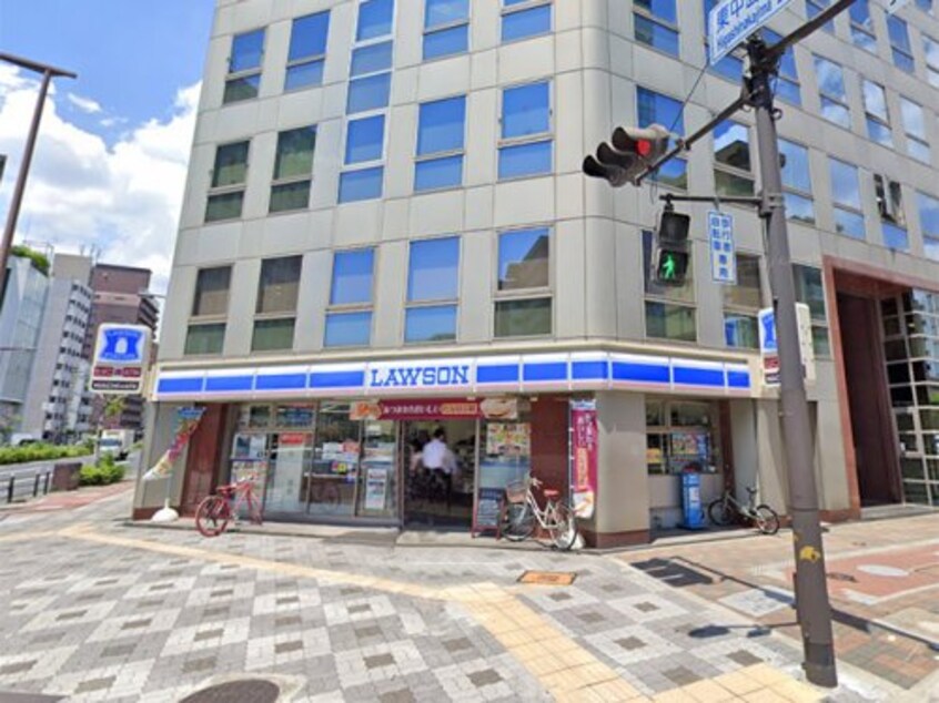ローソン 東淀川東中島二丁目店(コンビニ)まで677m サニーセレクトコーポ