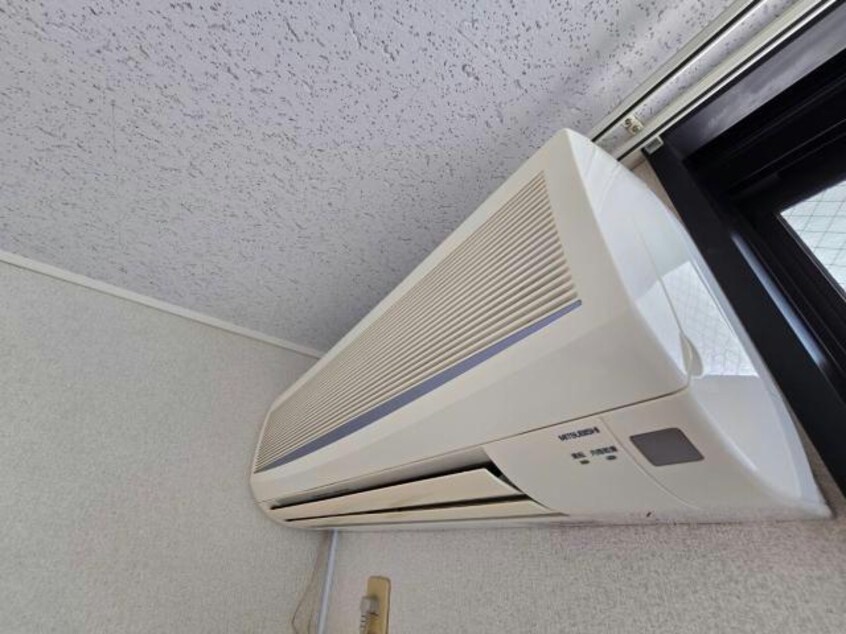  アクシオン