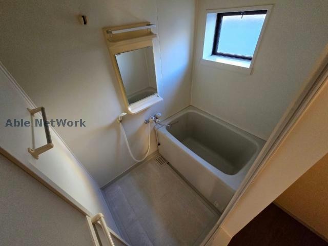  メゾンＤＥ飯塚