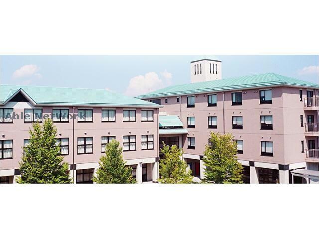 私立高崎商科大学(大学/短大/専門学校)まで2834m グレースハイム（高崎市倉賀野町）
