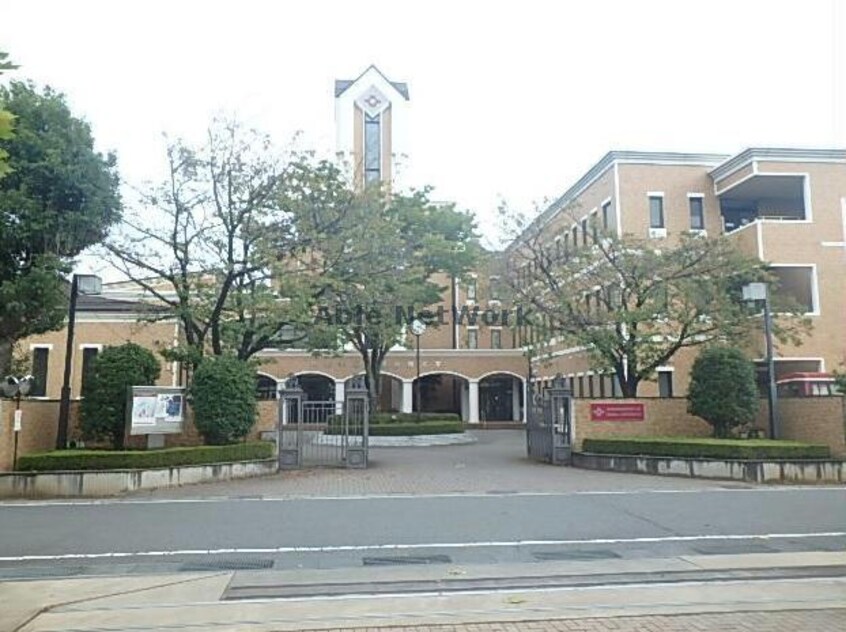 私立共愛学園中学校(中学校/中等教育学校)まで1856m コーポ東日本Ⅱ (前橋市駒形町)