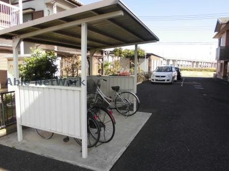 敷地内駐輪場 セジュールアユ (藤岡市下栗須)