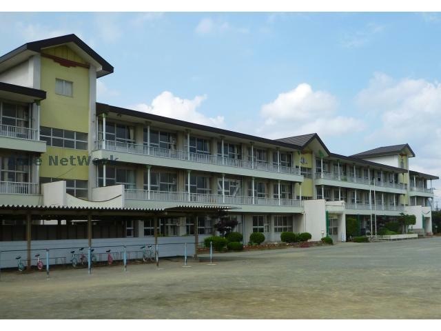 高崎市立倉賀野小学校(小学校)まで489m グリーンパーク倉賀野A/B