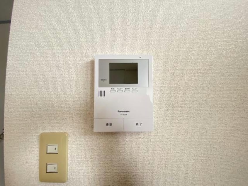 テレビドアホンです ルミネ・K