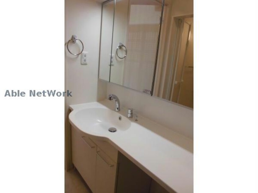 嬉しい独立洗面台 サニーウェル