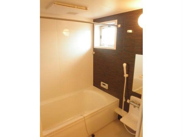 一坪風呂で足も延ばせます。 グレイスベルⅡ