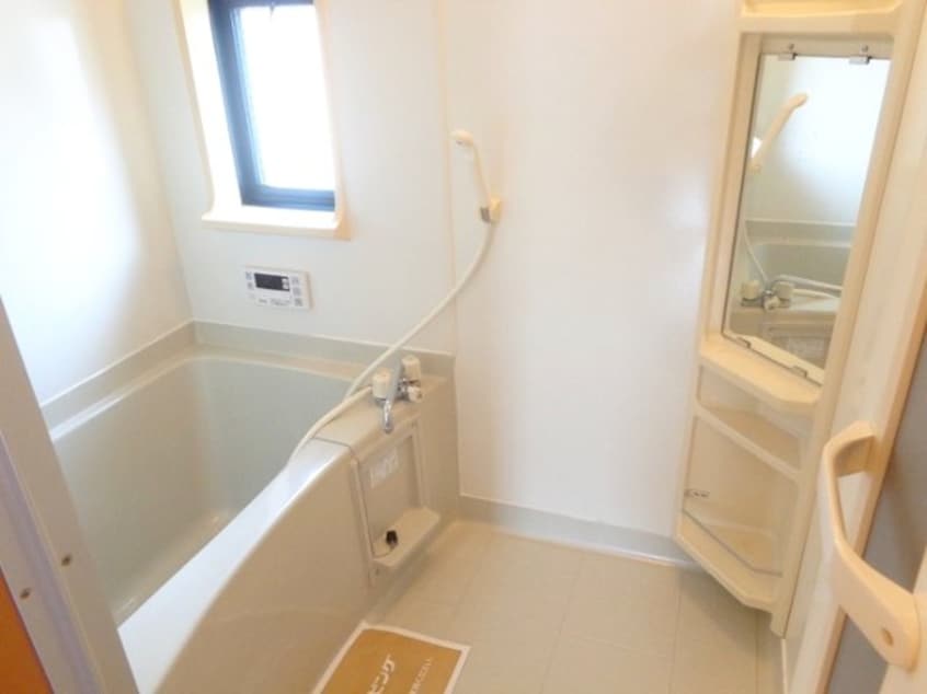 バス・トイレ別 ハイツセリュー Ⅲ棟