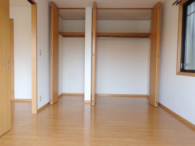 南洋室収納 ハイツセリュー Ⅲ棟