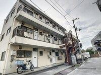 ロイヤルハイツ (大津)