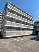 エクセル21の外観