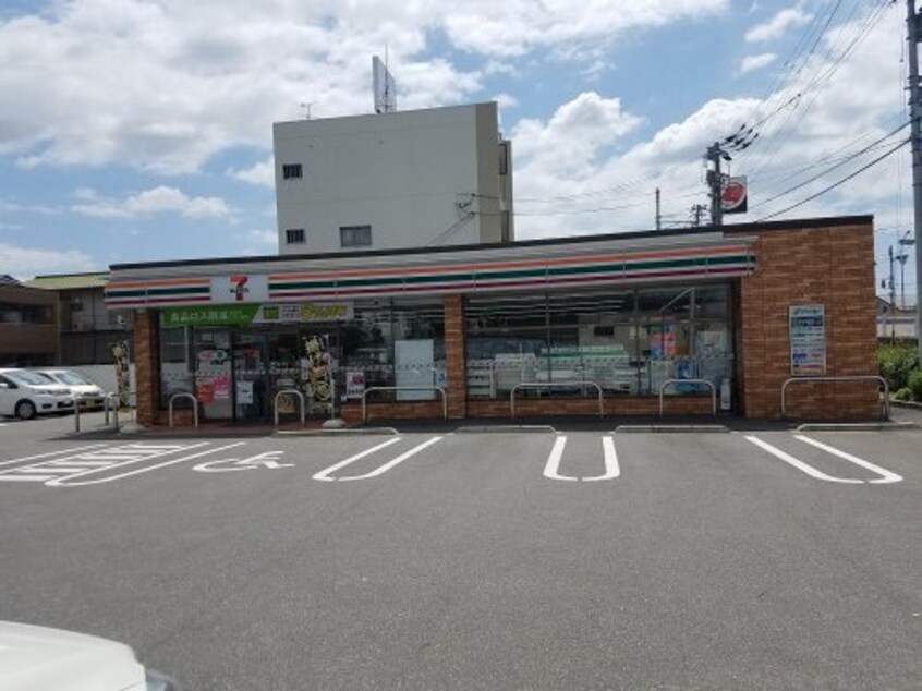 セブンイレブン 高知一宮南町店(コンビニ)まで466m ハイツ中村