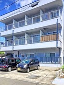 荒川ハイツの外観