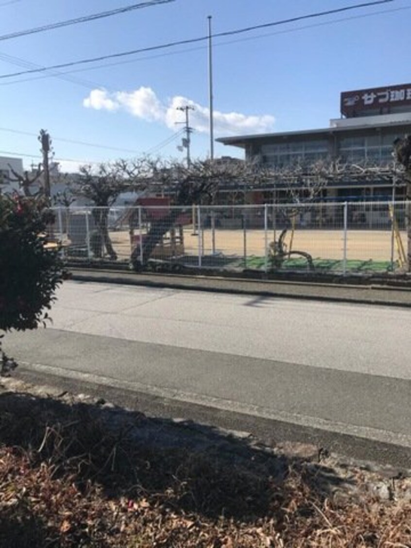 潮江第二双葉園(幼稚園/保育園)まで334m スピナッチハウス Ⅰ,Ⅱ