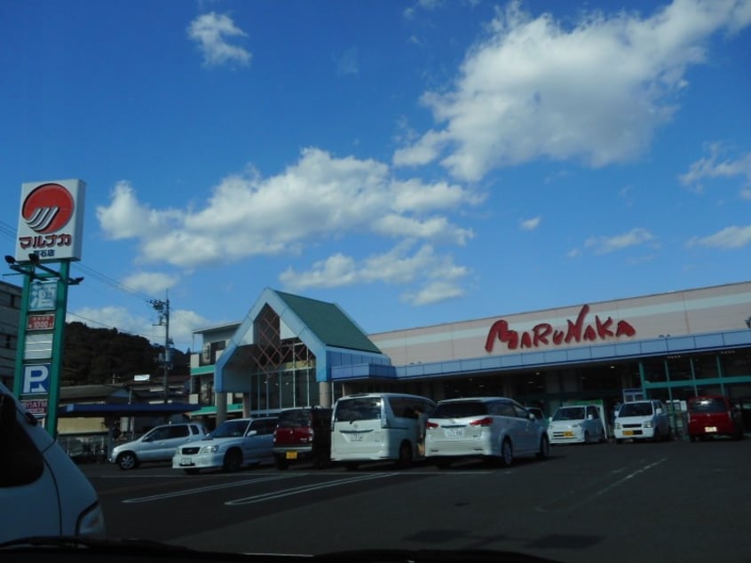 マルナカ 百石店(スーパー)まで975m 高知市電駅前線・桟橋線/梅ノ辻駅 徒歩5分 築19年