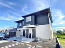 シャーメゾン鏡川の外観