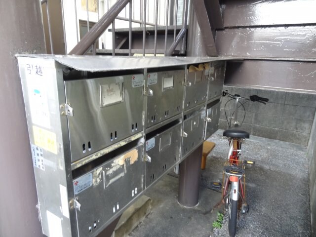 同間取り別室写真です(301)現況を優先します。 桜井コーポ