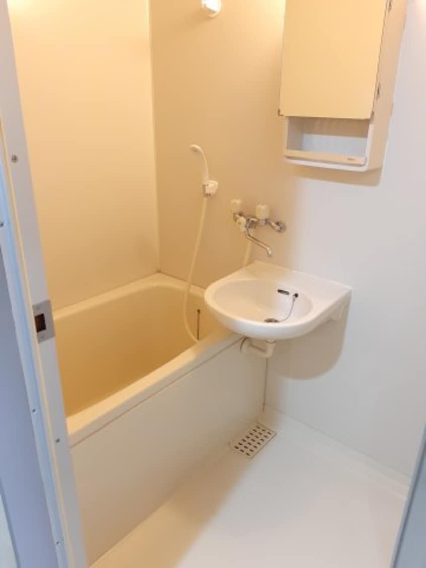 別室の参考写真です。（115）現況を優先致します。 サニーパレス朝倉