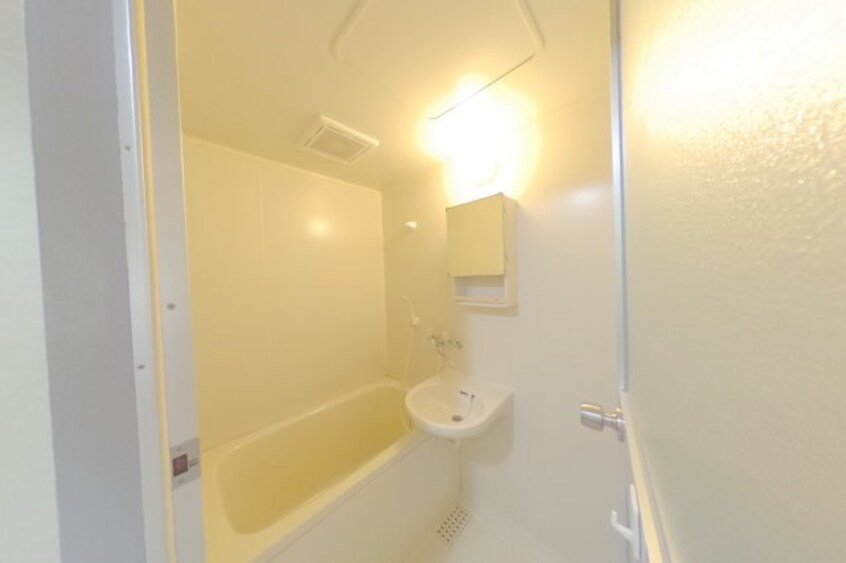 別室の参考写真です。（115）現況を優先致します。 サニーパレス朝倉