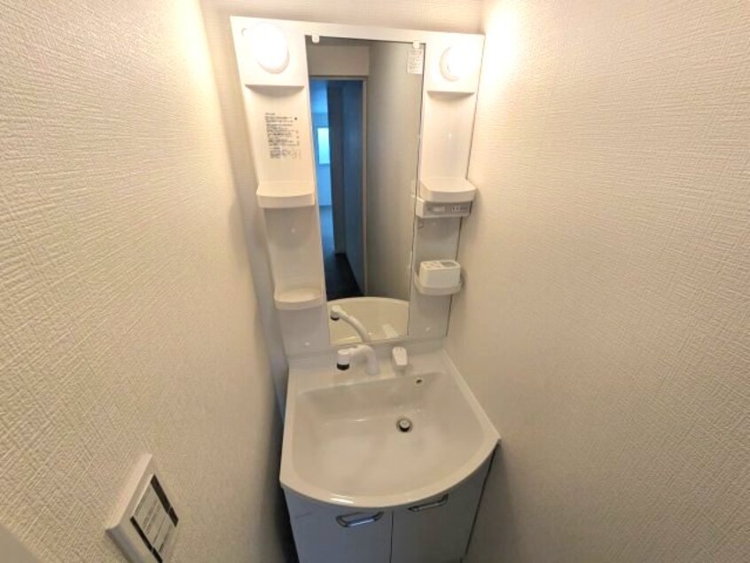 2025年1月撮影※現況を優先致します。 GrandLine-W