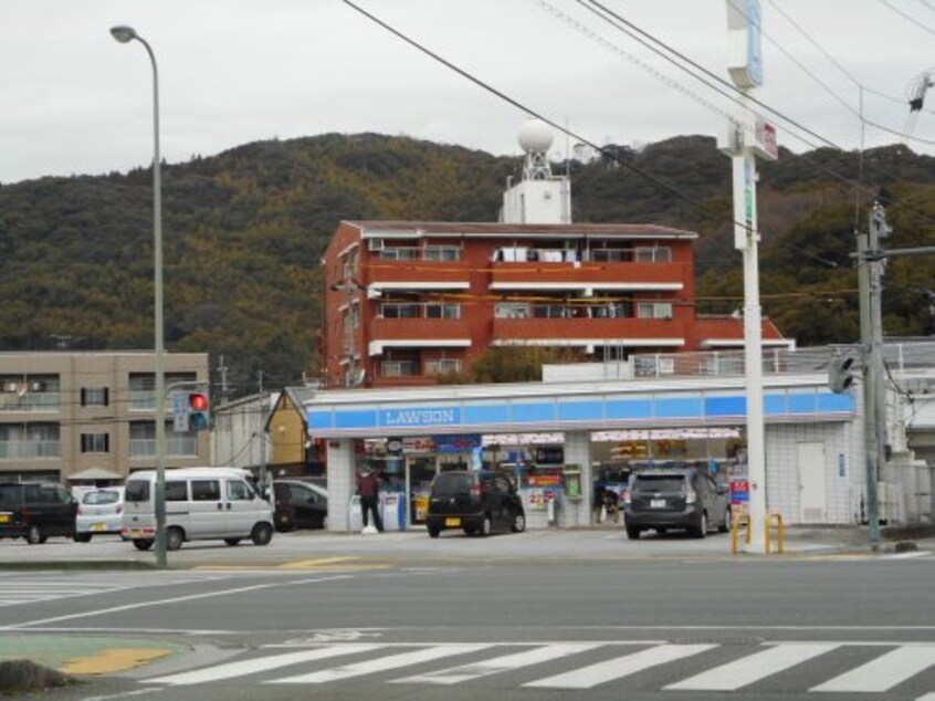 ローソン 高知薊野店(コンビニ)まで341m サングリーンハイツ暁 B棟