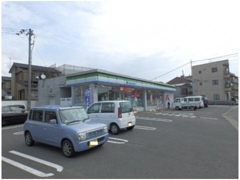 ファミリーマート 高知一宮店(コンビニ)まで137m コーポK&T