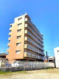 ブライトンコート中万々