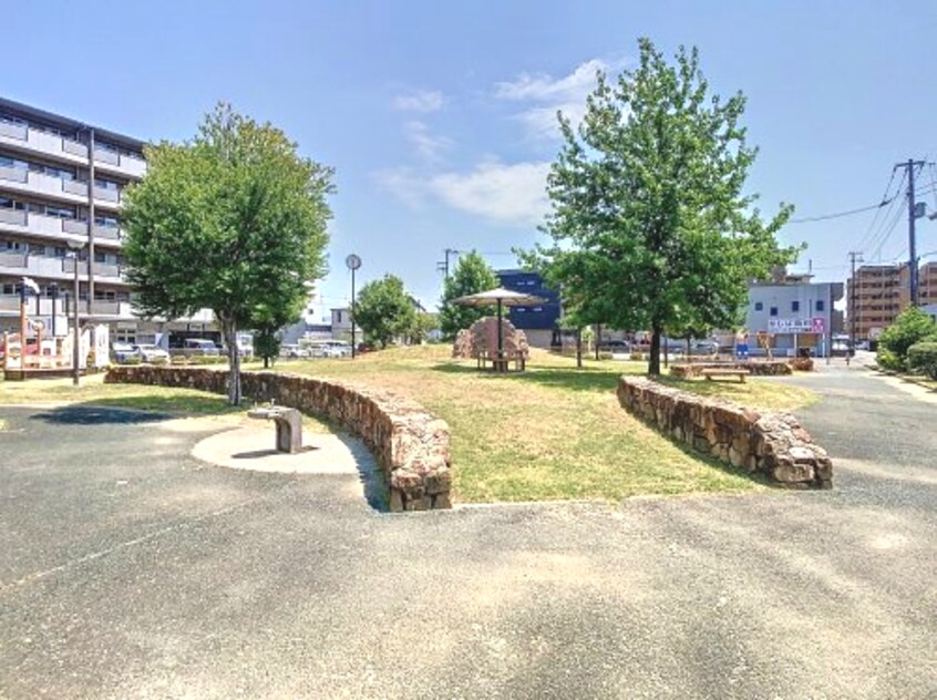 北久保公園(公園)まで213m エピナール北久保