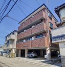 マンションアーバンの外観