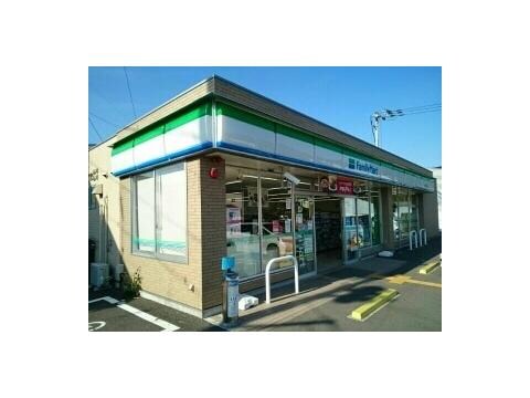 ファミリーマート 高知介良バイパス店(コンビニ)まで669m ガーデンタワー