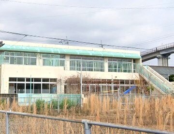 種崎西保育園(幼稚園/保育園)まで330m 高知市電駅前線・桟橋線/桟橋通五丁目駅 徒歩132分 5階 築22年