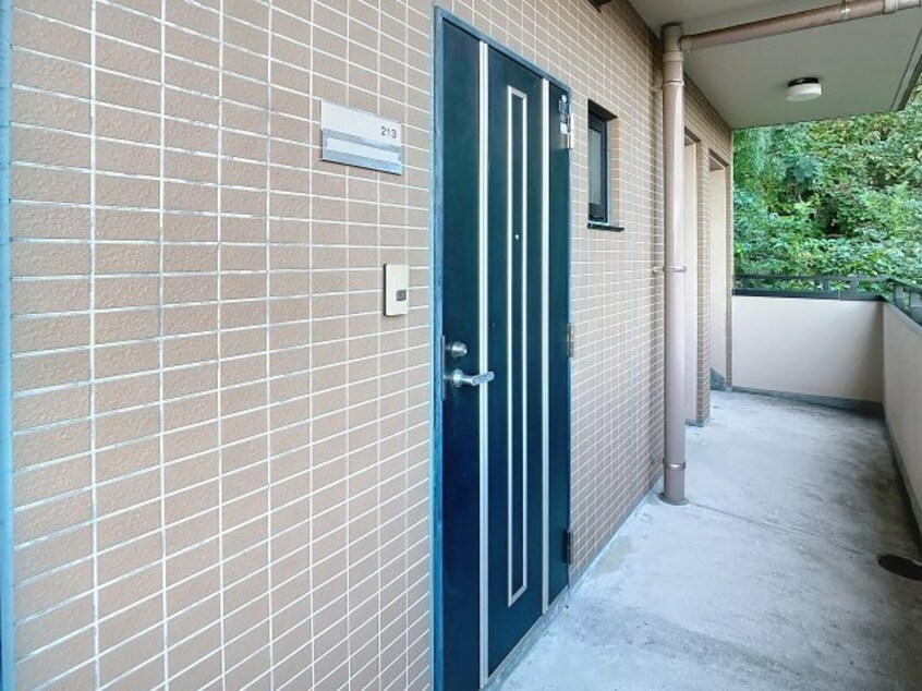 2025年10月撮影 メゾンロンドゥ・トワ