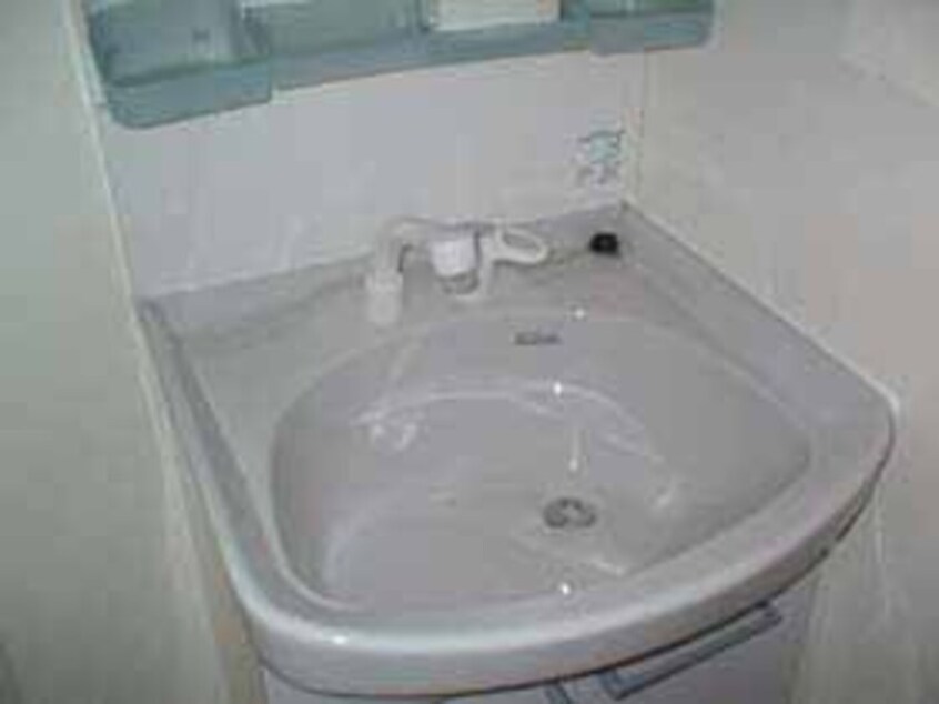 202：洗面台 パンシオーネ