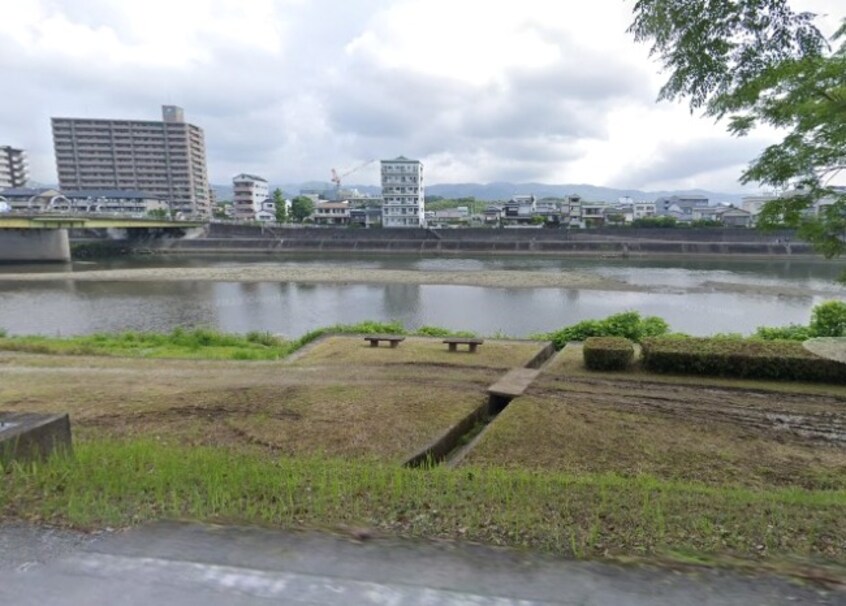 鏡川緑地(公園)まで731m シャーメゾン雅