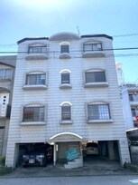 ロイヤルハイツ山岡