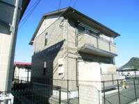 なべしまコーポⅡ