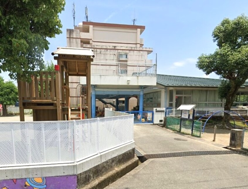 杉の子第2幼稚園(幼稚園/保育園)まで376m 日月マンション