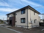 フローラ四月田 A棟