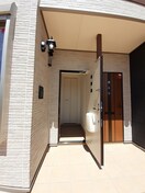 玄関 Ｇｒａｐｅ・Ｇａｒｄｅｎ