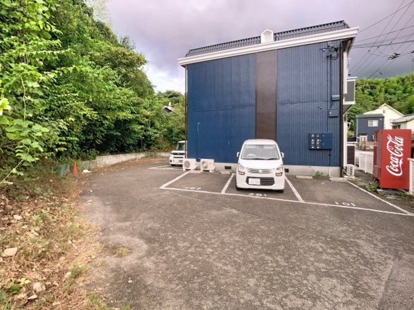 現況を優先します。（撮影時期：2025年10月） ハイツぶどうの木