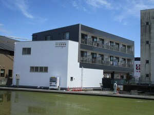 アルヴィータ鴨部