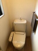  ファミール・ビレジ A棟