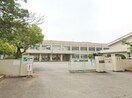 高知市立介良小学校(小学校)まで1417m 高知市電ごめん線・伊野線/東新木駅 徒歩5分 3階 築36年