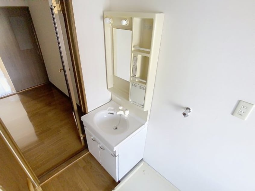 2025年11月撮影 高知市電ごめん線・伊野線/東新木駅 徒歩11分 2階 築27年