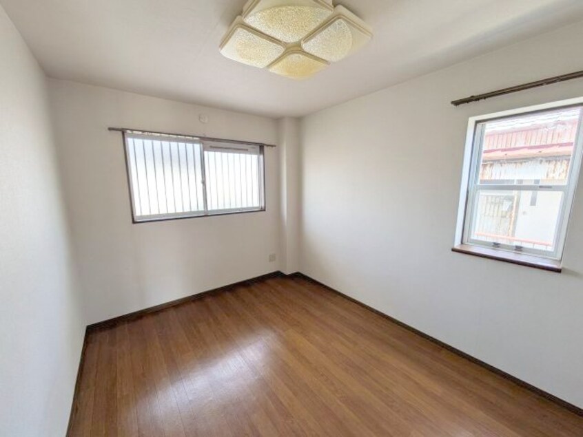 2025年11月撮影 フォブール岡林