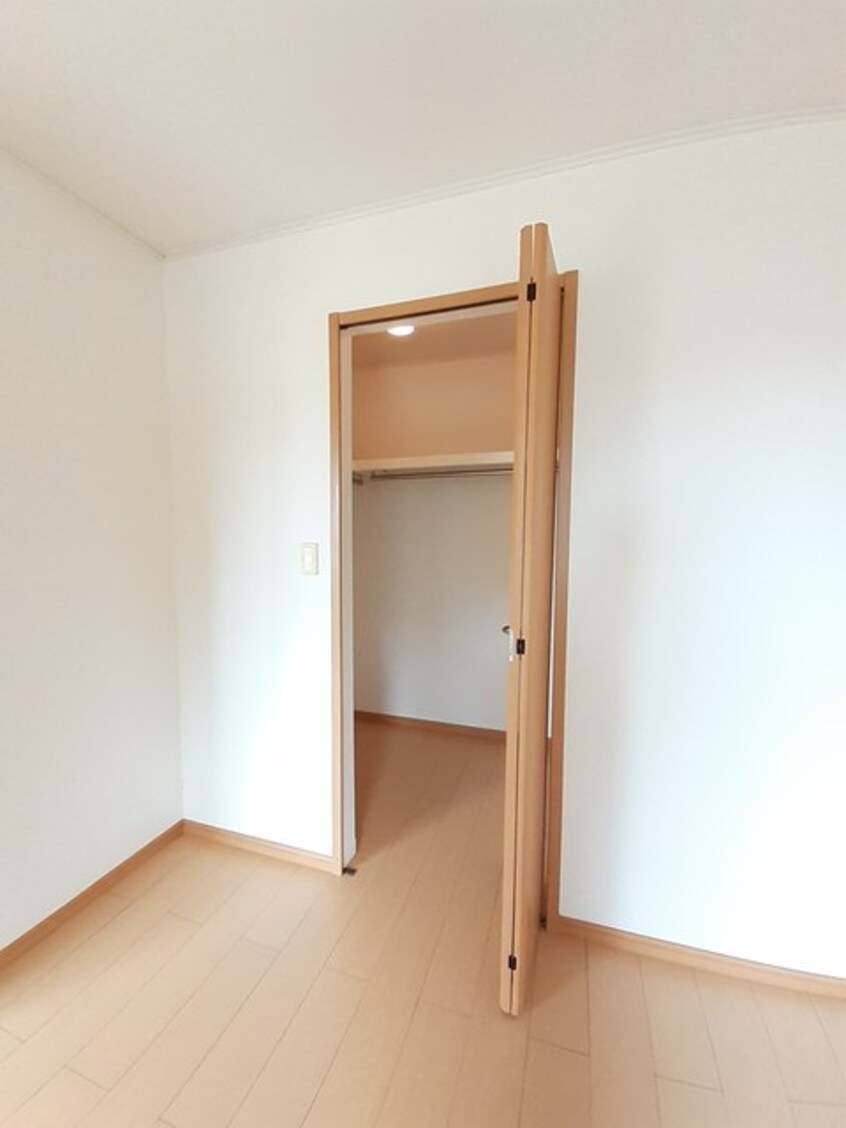  松岡ハイツⅡ　Ａ