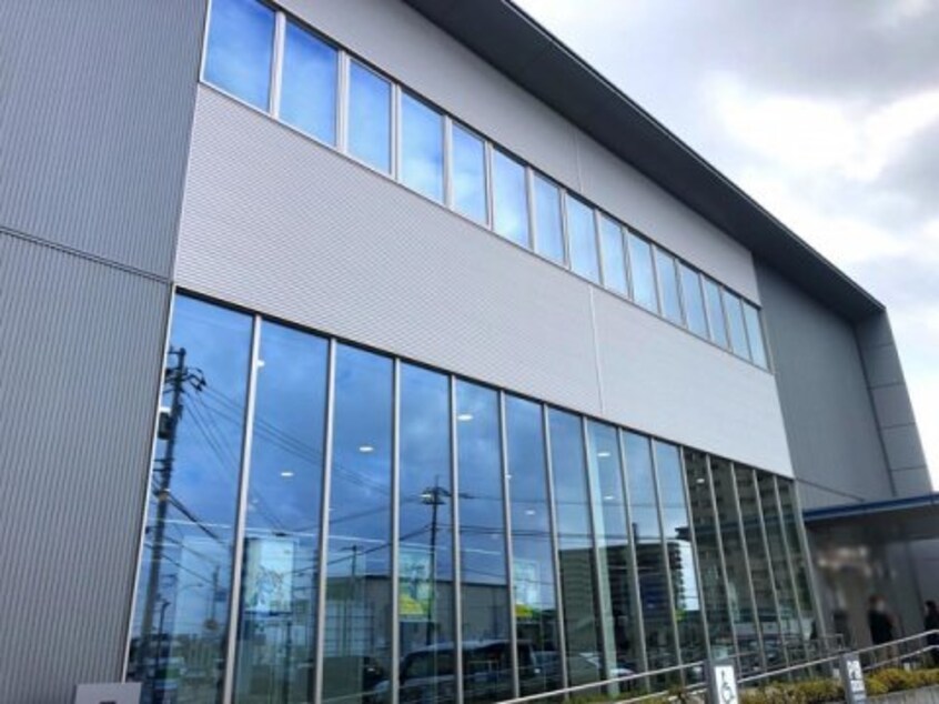 四国銀行大津支店(銀行)まで576m 松岡ハイツⅡ　Ａ