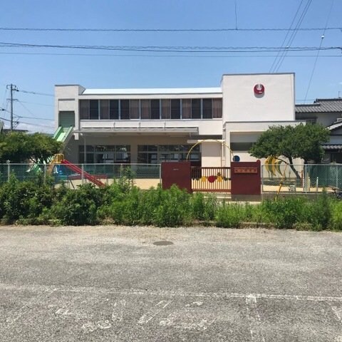 城山保育園(幼稚園/保育園)まで580m ジャーマン　アイリス　西川