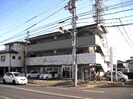グランドゥル・フレアの外観
