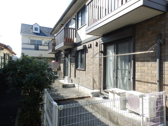 建物南側 ポッポハート