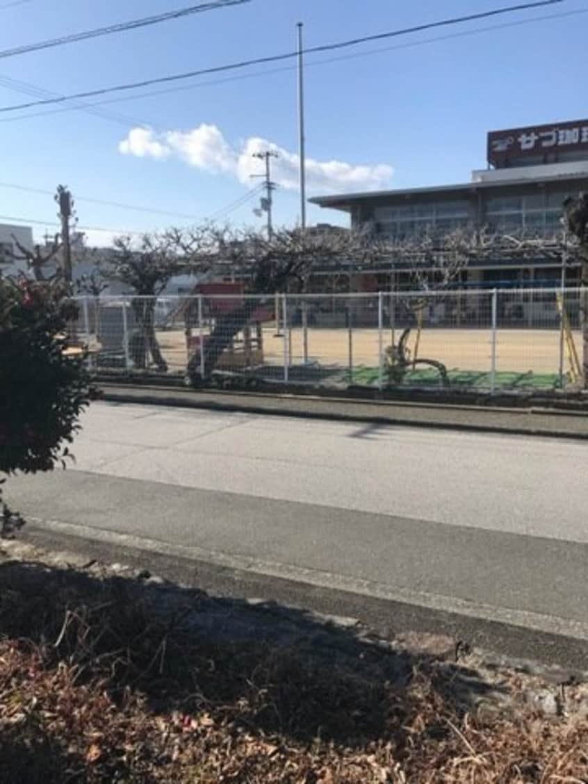 潮江第二双葉園(幼稚園/保育園)まで6m リバープール新田